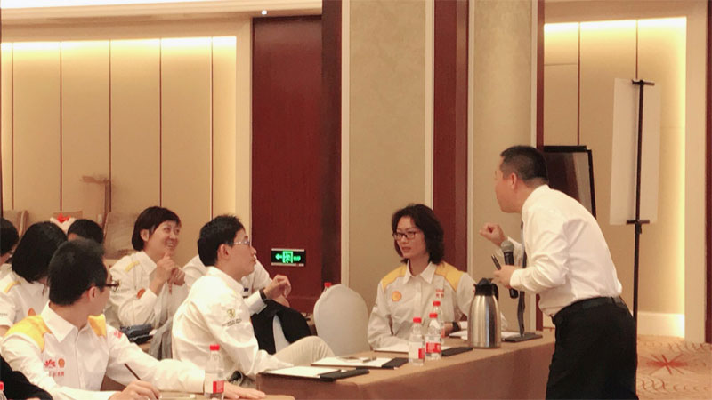 賽為安全首席培訓(xùn)師高寶良先生應(yīng)邀參加“2017年殼牌零售業(yè)務(wù)HSSE年會 賽為安全首席培訓(xùn)師高寶良先生應(yīng)邀參加“2017年殼牌零售業(yè)務(wù)HSSE年會