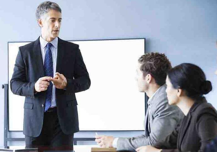 企業(yè)風(fēng)險(xiǎn)評估與管理探析