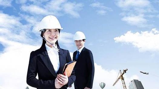 圖1帶有預(yù)測預(yù)控環(huán)節(jié)的閉環(huán)反饋控制模式